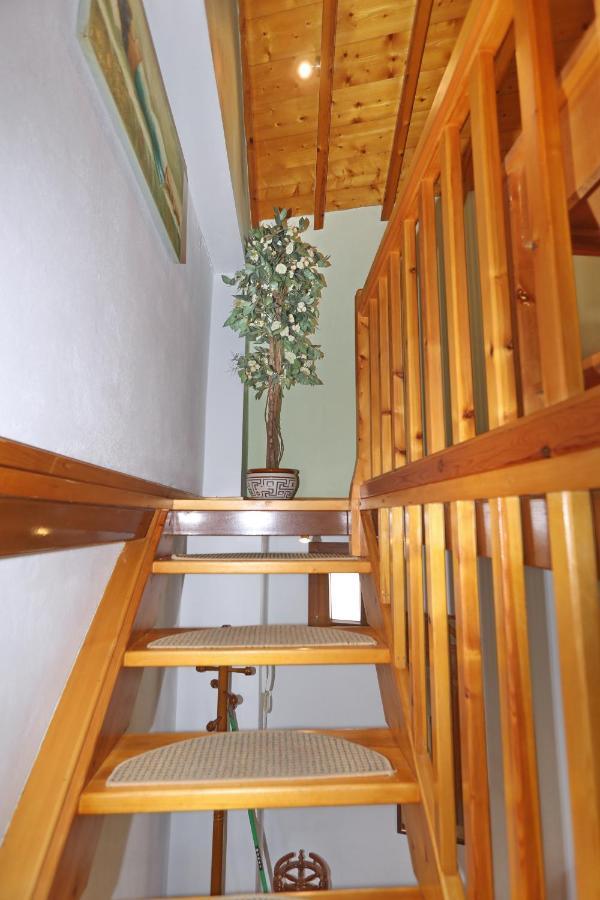 Traditional City Centre House Skopelos Town Exterior photo